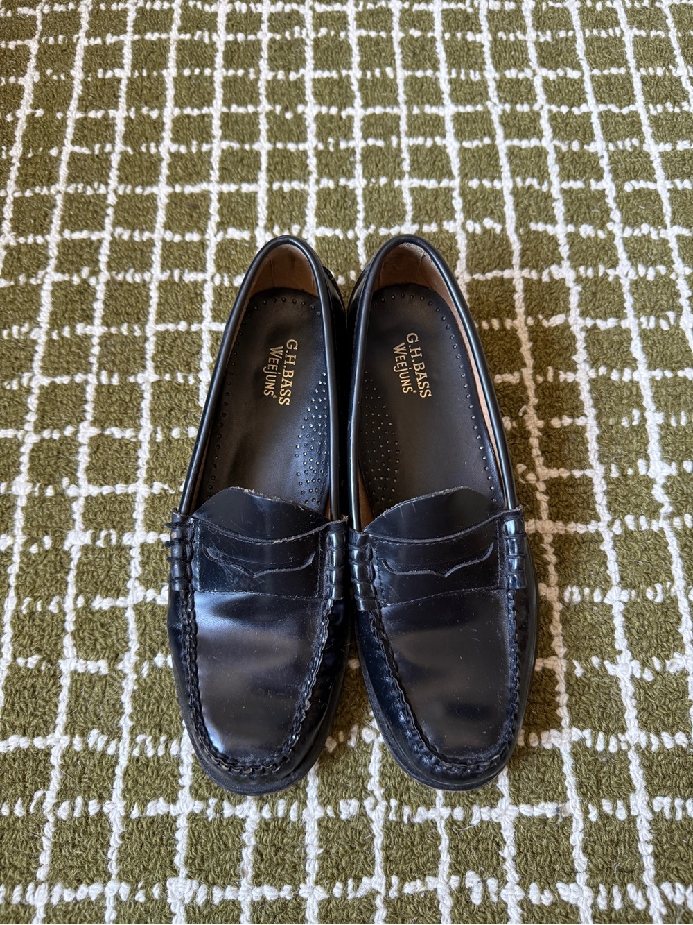 Black Weejuns Classic Penny Loafers - Men